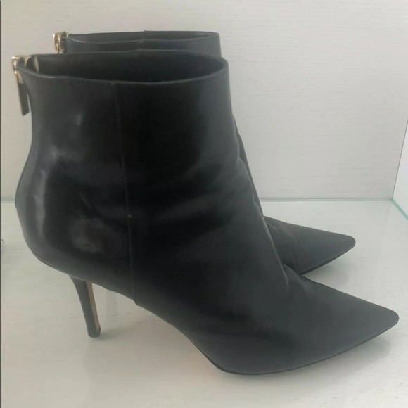 💯 AUTHENTIC JIMMY CHOO BLACK BOOTIES, SZ 41 - Picture 4 of 5